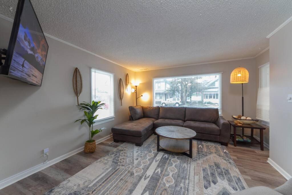 A Very Unique Quirky And Comfortable Home Spokane Esterno foto